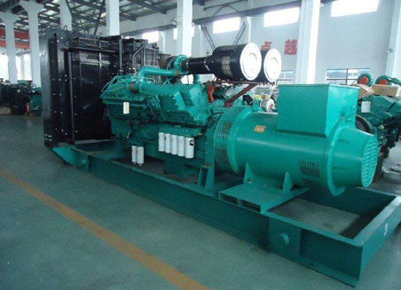泾川800kw康明斯柴油发电机组